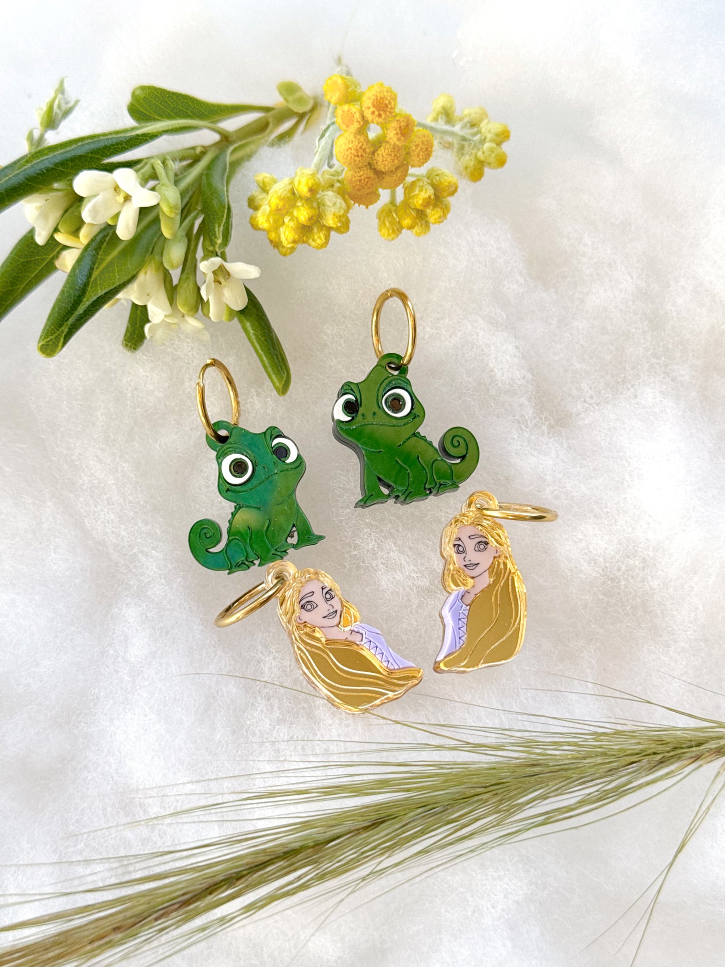 PACK RAPUNZEL + PASCAL